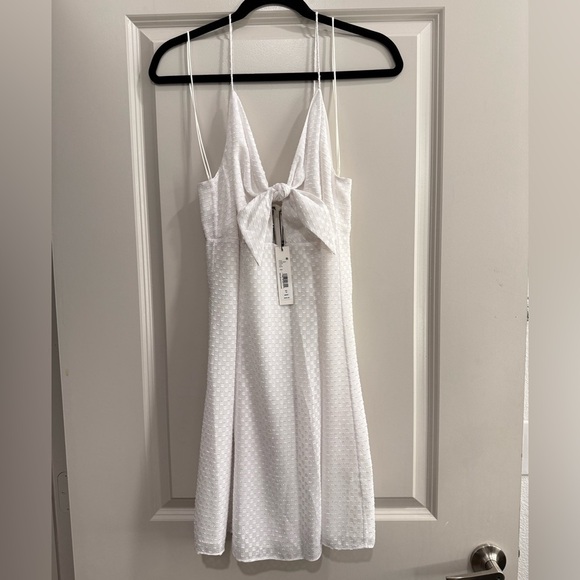 NWT Alice + Olivia White Dress - Picture 1 of 4